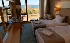Blue Sea Hotel